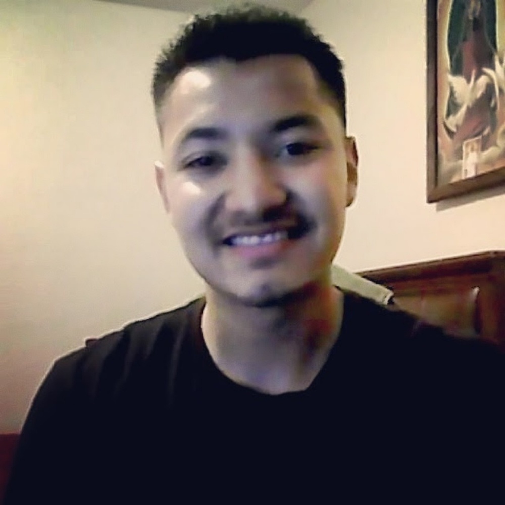 Meet your Posher, Ernesto